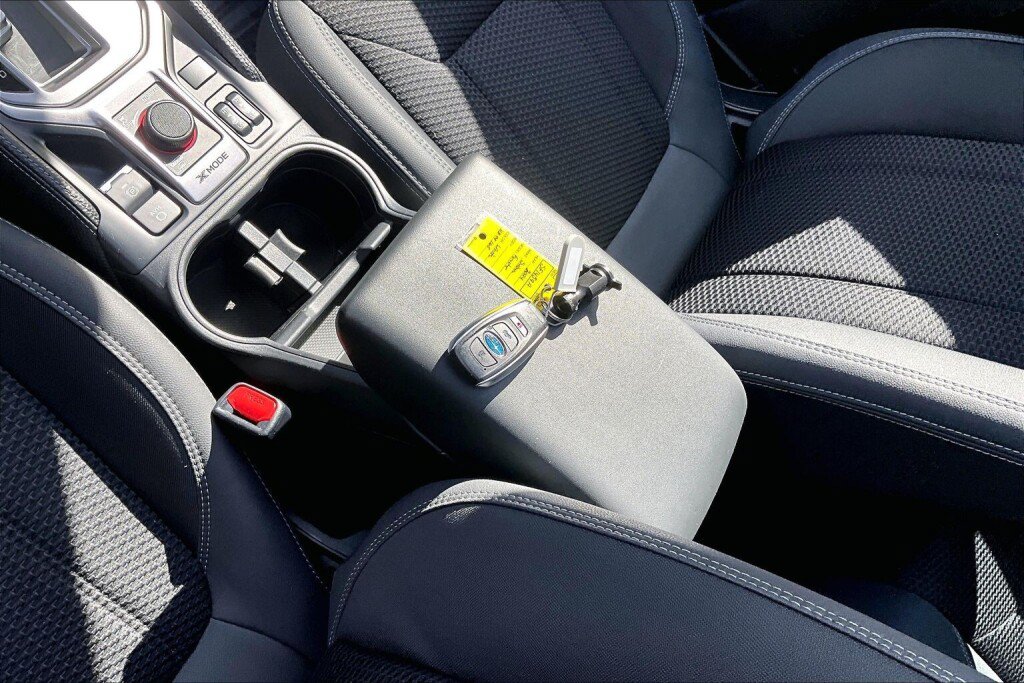 Certified 2024 Subaru Forester Premium AWD/4WD image 18