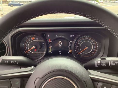 New 2026 Jeep Wrangler Unlimited Rubicon image 14