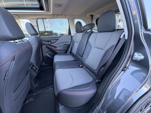 Used 2023 Subaru Forester Sport image 31
