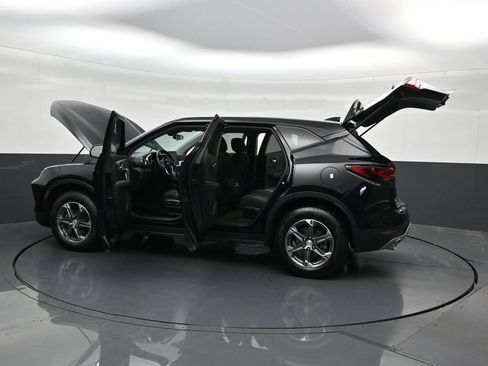 Used 2023 Chevrolet Blazer LT FWD image 39