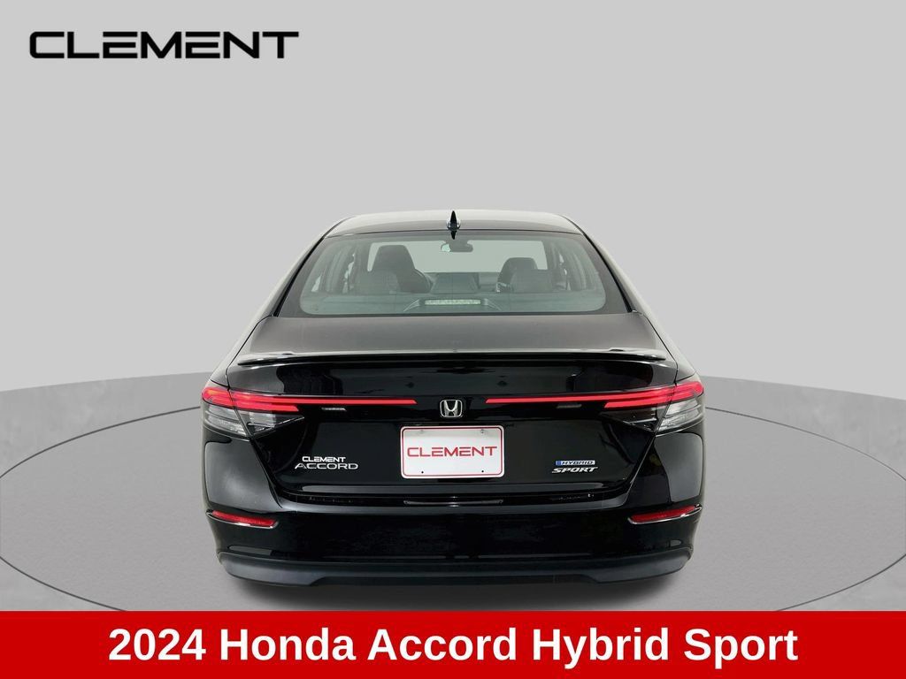 Used 2024 Honda Accord Sport image 7