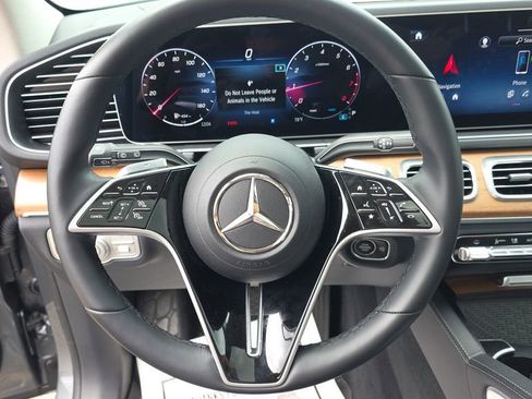 Certified 2025 Mercedes-Benz GLE 350 4MATIC image 16