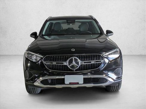 Certified 2024 Mercedes-Benz GLC 300 image 4