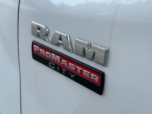 Used 2017 RAM ProMaster City Tradesman w/ Rear Back-up Camera Group FWD image 17