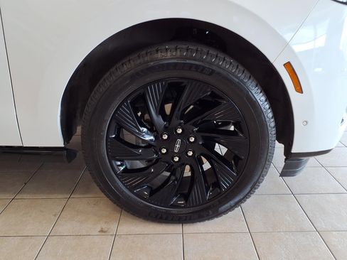 Used 2025 Lincoln Navigator Reserve w/ Jet Appearance Package AWD/4WD image 9