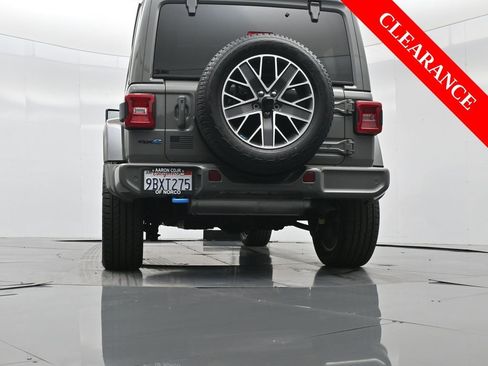 Used 2022 Jeep Wrangler Unlimited Sahara image 53