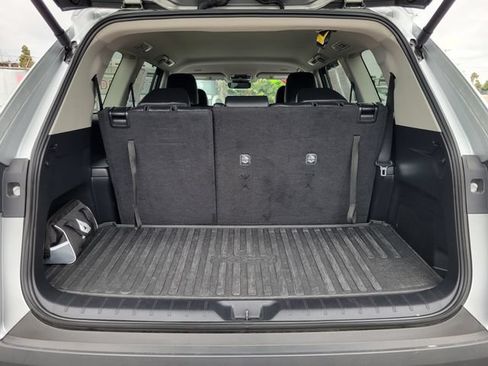Used 2024 Toyota Grand Highlander FWD image 23