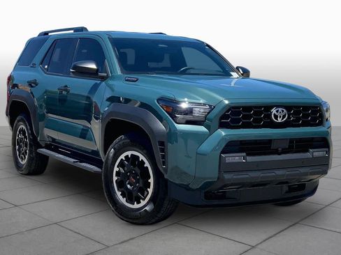 Used 2025 Toyota 4Runner TRD Off-Road AWD/4WD image 3