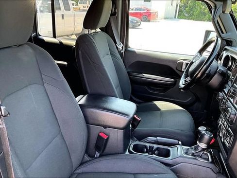 Used 2020 Jeep Wrangler Unlimited Sport S AWD/4WD image 7