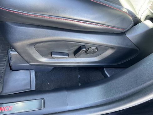 Certified 2025 Ford Explorer ST image 18