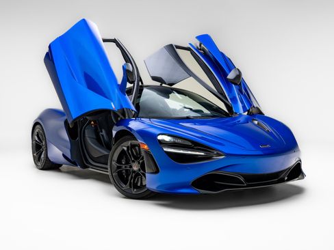 Used 2018 McLaren 720S Performance RWD image 23