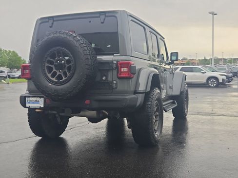 Used 2022 Jeep Wrangler Unlimited Rubicon w/ Xtreme Recon 35" Tire Package AWD/4WD image 7