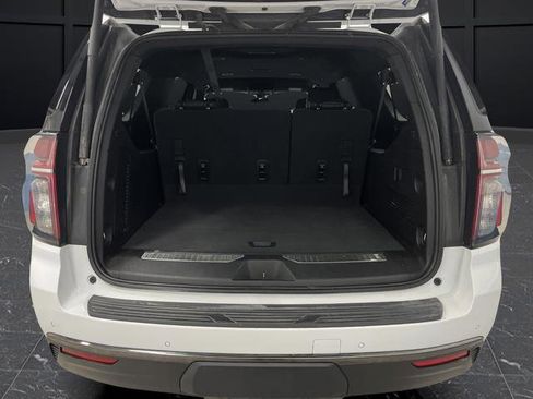 Used 2021 Chevrolet Suburban RST image 13