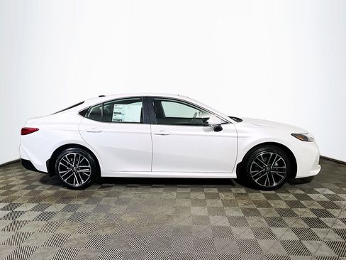 New 2026 Toyota Camry XLE AWD/4WD image 9