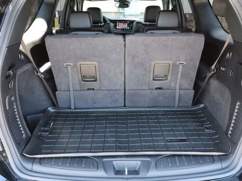 Used 2024 Dodge Durango R/T w/ Tow 'N Go Package AWD/4WD image 40