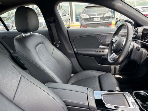 Used 2025 Mercedes-Benz CLA 250 4MATIC image 10