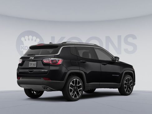 Used 2018 Jeep Compass Limited AWD/4WD image 4