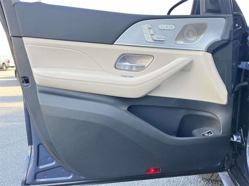 New 2026 Mercedes-Benz GLE 350 4MATIC image 11