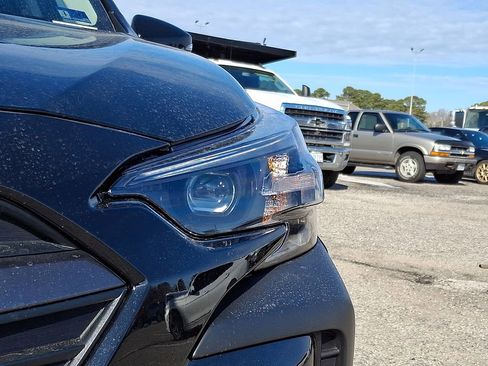 Used 2025 Subaru Outback Premium image 10