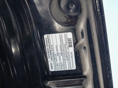 Used 2023 Ford Expedition XLT image 26