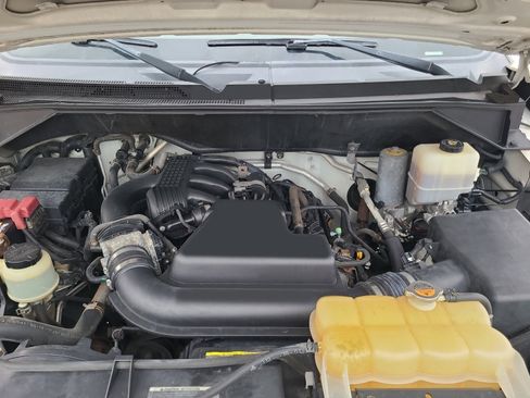 Used 2012 Nissan NV 2500 SV image 23