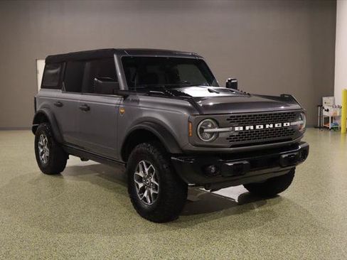 Used 2023 Ford Bronco Badlands AWD/4WD image 1