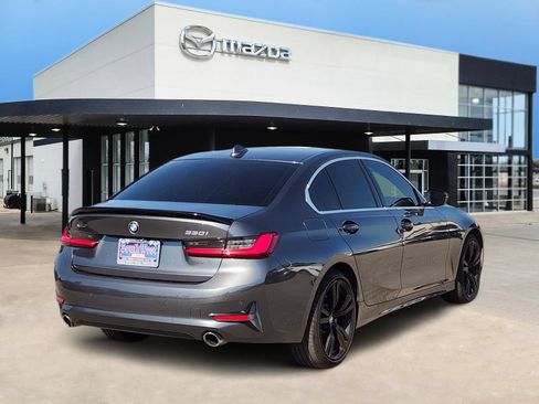 Used 2021 BMW 330i xDrive Sedan AWD/4WD image 5