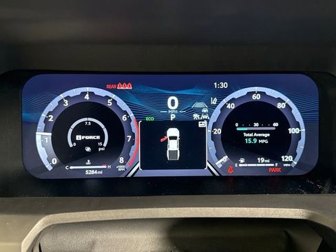 Used 2024 Toyota Tacoma TRD Off-Road w/ TRD Off Road Premium Package image 23