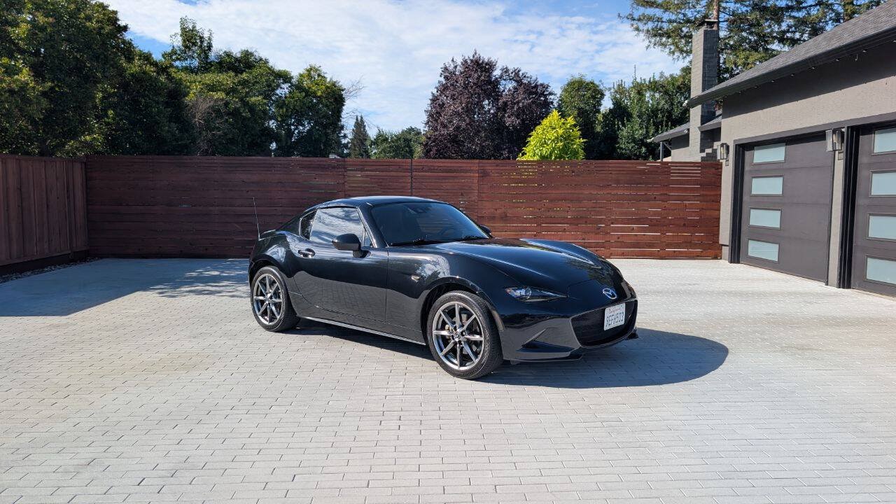 Used 2022 MAZDA MX-5 Miata RF Grand Touring RWD image 1