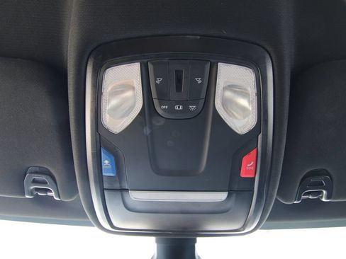 Used 2024 RAM 2500 Big Horn AWD/4WD image 40