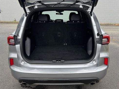 Used 2024 Ford Escape ST-Line w/ Cold Weather Package image 16