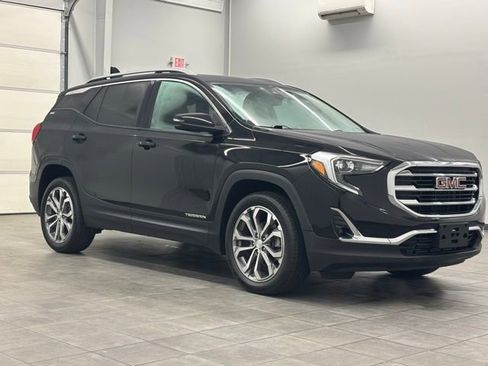 Used 2020 GMC Terrain SLT w/ Preferred Package AWD/4WD image 1