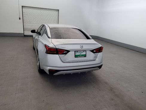 Used 2020 Nissan Altima 2.5 S AWD/4WD image 6
