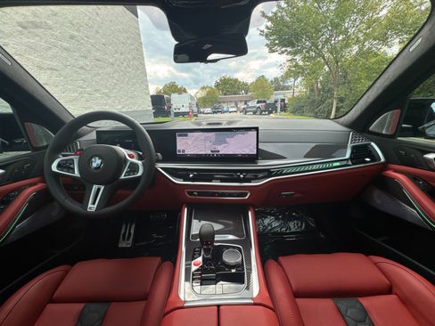 Used 2026 BMW X5 M Competition w/ Executive Package image 65