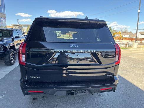 Used 2025 Ford Expedition Max Active image 5