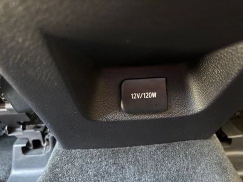 Used 2016 Toyota Avalon Limited FWD image 26