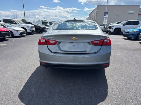 Used 2024 Chevrolet Malibu LT FWD image 3