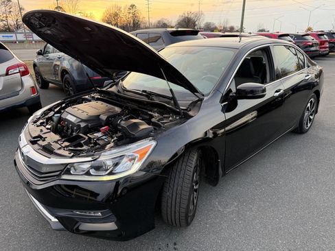 Used 2017 Honda Accord EX-L image 23