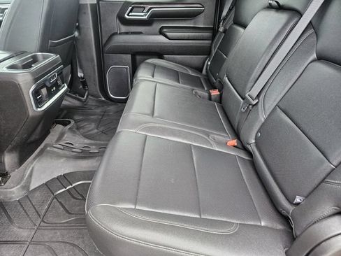 Used 2023 Chevrolet Silverado 1500 LTZ w/ LTZ Premium Package AWD/4WD image 31