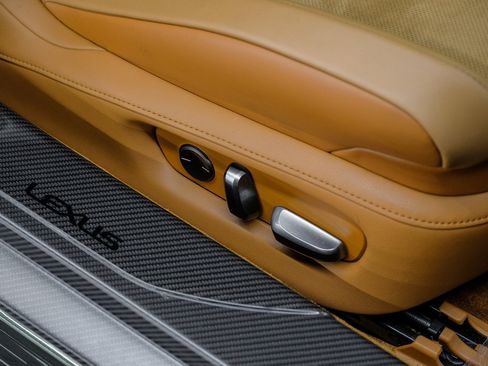 Used 2021 Lexus LC 500 Coupe w/ Performance Package image 43