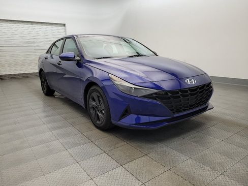 Used 2021 Hyundai Elantra SEL image 13