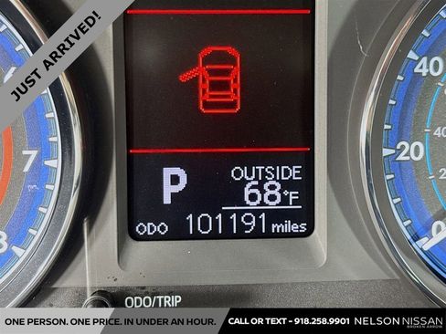 Used 2019 Toyota Corolla LE w/ Carpet Mat Package (TMS) FWD image 12