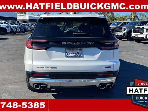 Used 2025 GMC Acadia Denali w/ Super Cruise Package image 4