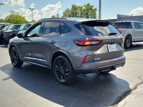 Certified 2023 Ford Escape ST-Line Elite w/ Premium Technology Package AWD/4WD image 6