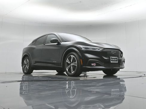 Used 2023 Ford Mustang Mach-E Premium RWD image 48
