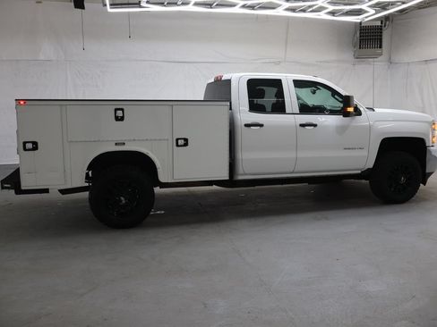 Used 2015 Chevrolet Silverado 2500 W/T w/ WT Convenience Package AWD/4WD image 8