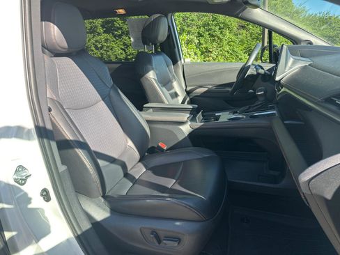 Used 2021 Toyota Sienna XSE w/ XSE Plus Package FWD image 23