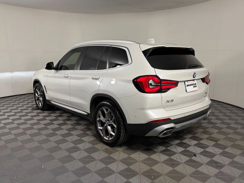 Certified 2024 BMW X3 sDrive30i w/ Convenience Package RWD image 3