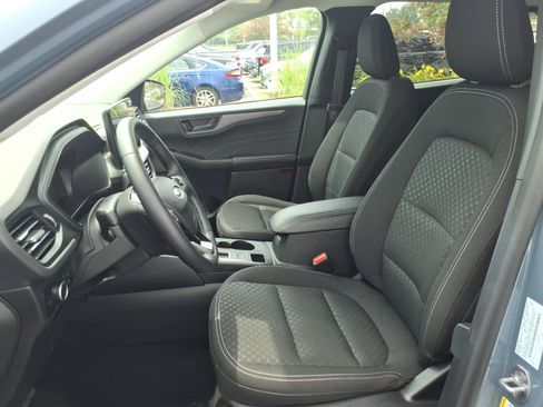 Used 2024 Ford Escape Active w/ Tech Pack #1 AWD/4WD image 16