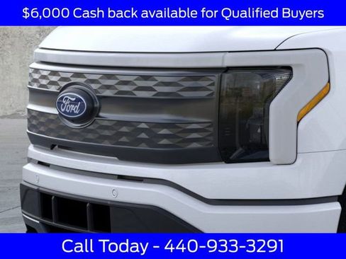 New 2025 Ford F150 Lightning Lariat image 18